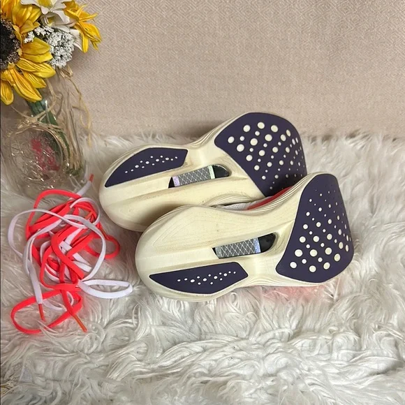 Saucony White and Orange Athletic Shoes with PWRRUN Cushioning - Picture 5 of 8